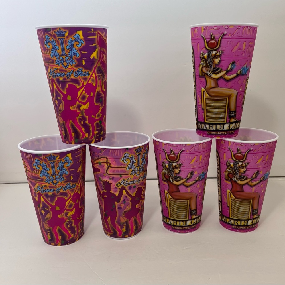 Mardi Gras Set of 6 Colorful NWOT Nola Plastic Themed Cups Souvenir Gifts